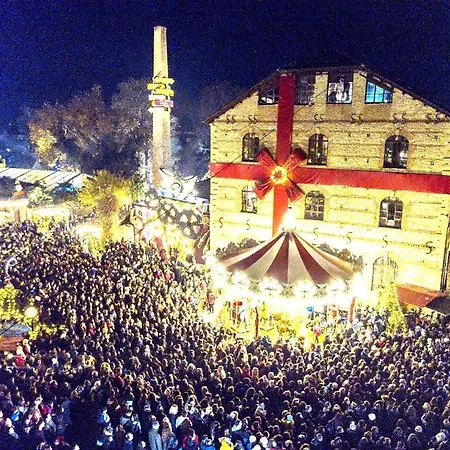 Of Byron Πανσιόν